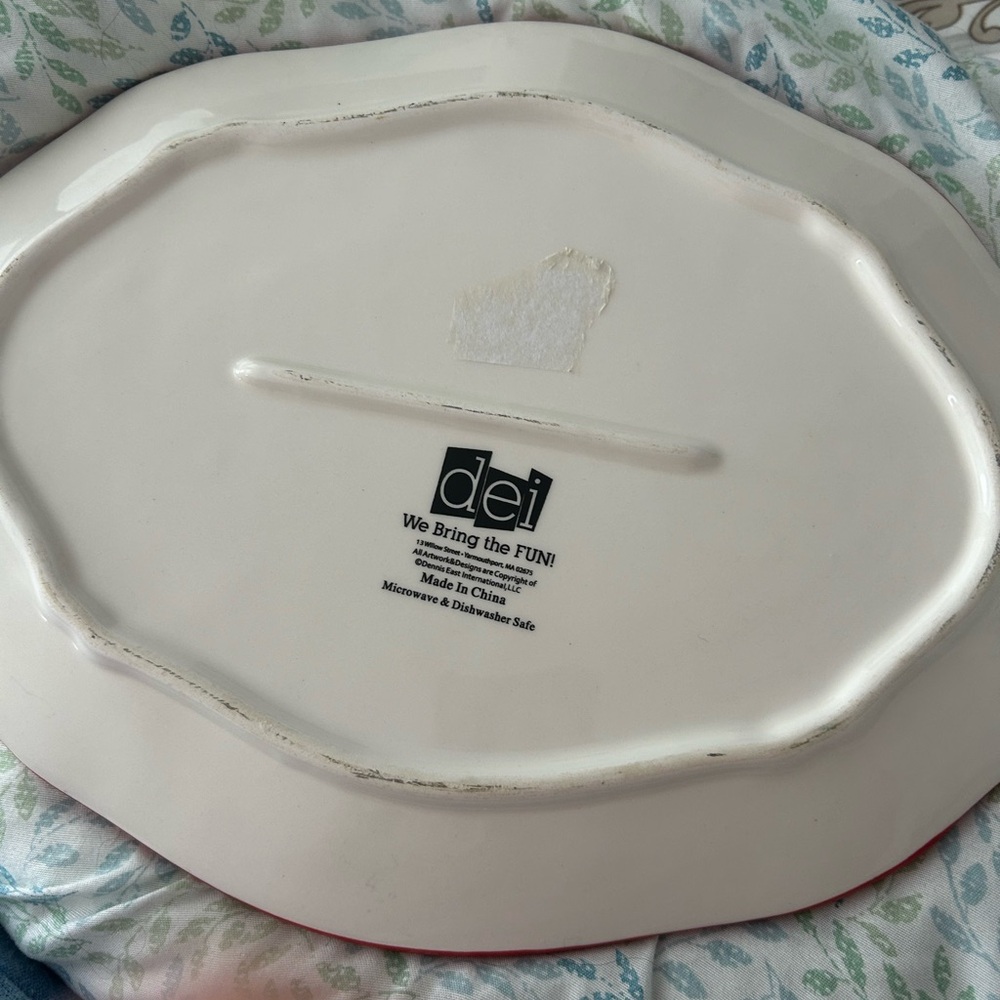 The Giving Plate Red and Green Decorative Plate DEI Design, Perfect Hostess Gift - Picture 2 of 6